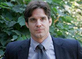 Bones: Eddie McClintock Bones: Eddie McClintock